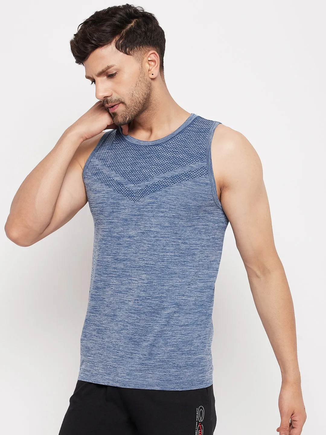 C9 Airwear Seamless Men's Sando/Vests with Round Neck - Navy