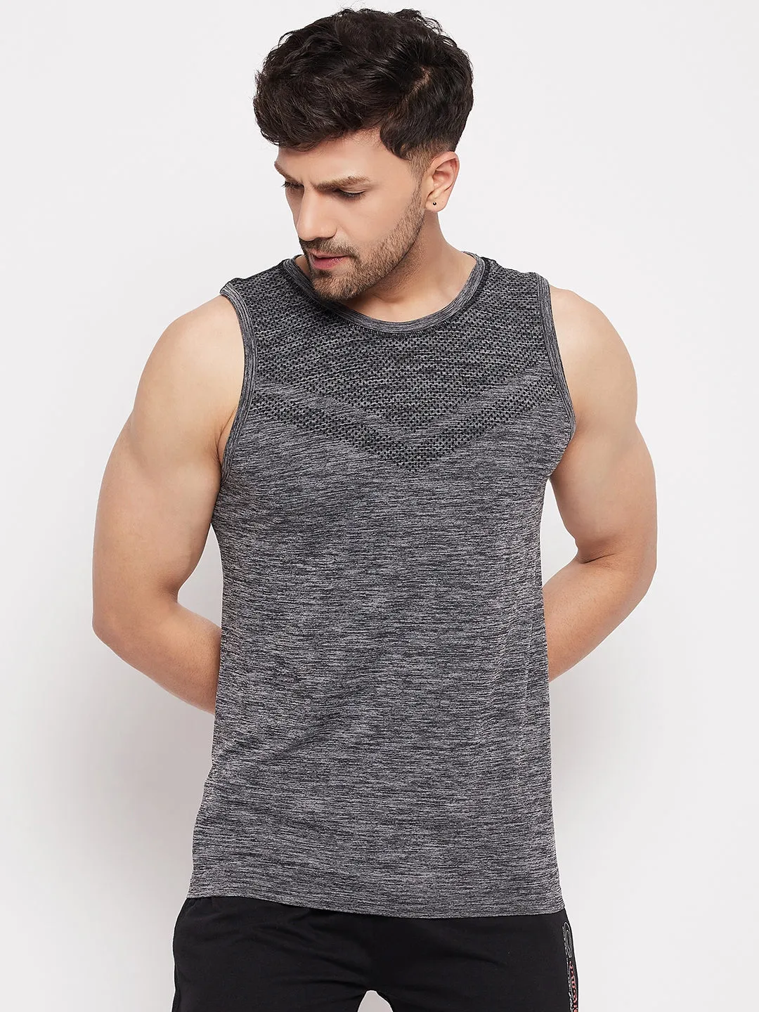 C9 Airwear Seamless Men's Sando/Vests with Round Neck - Navy